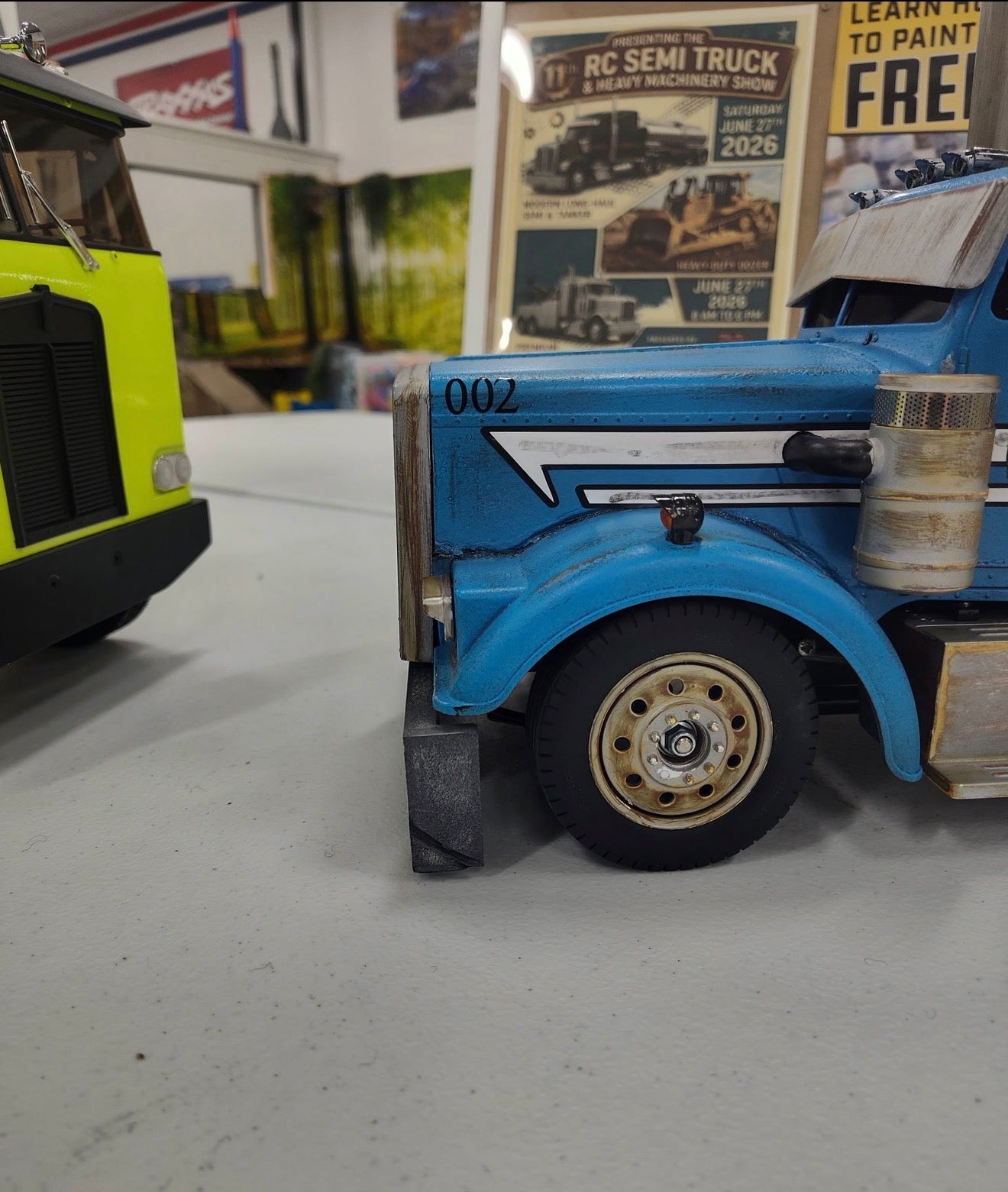 Low Profile Front Bumper Bracket/Semi Truck