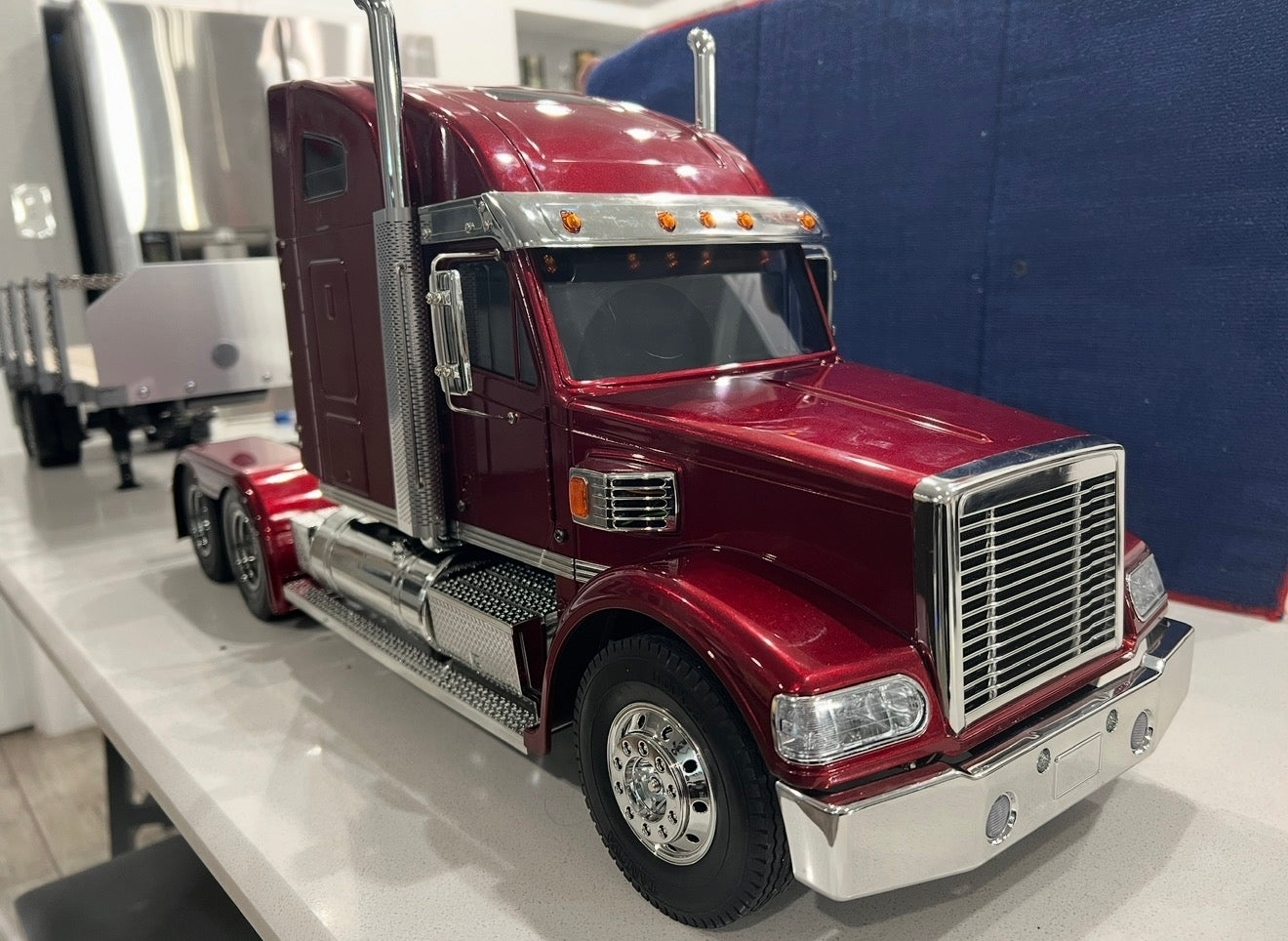 Showcasing Custom Semi by Ron