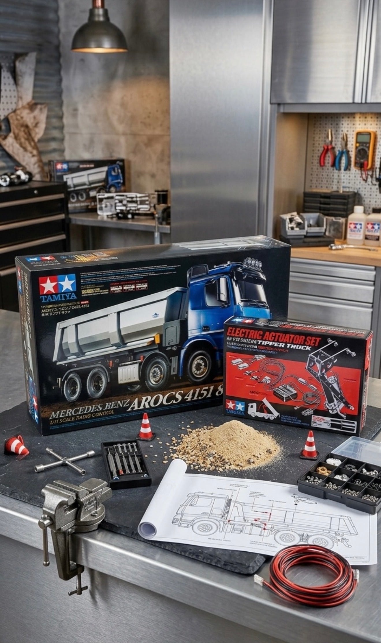 1/14 R/C Mercedes-Benz Arocs 4151 8x4 Tipper Truck KIT (Truck Kit + Electric Actuator Set)