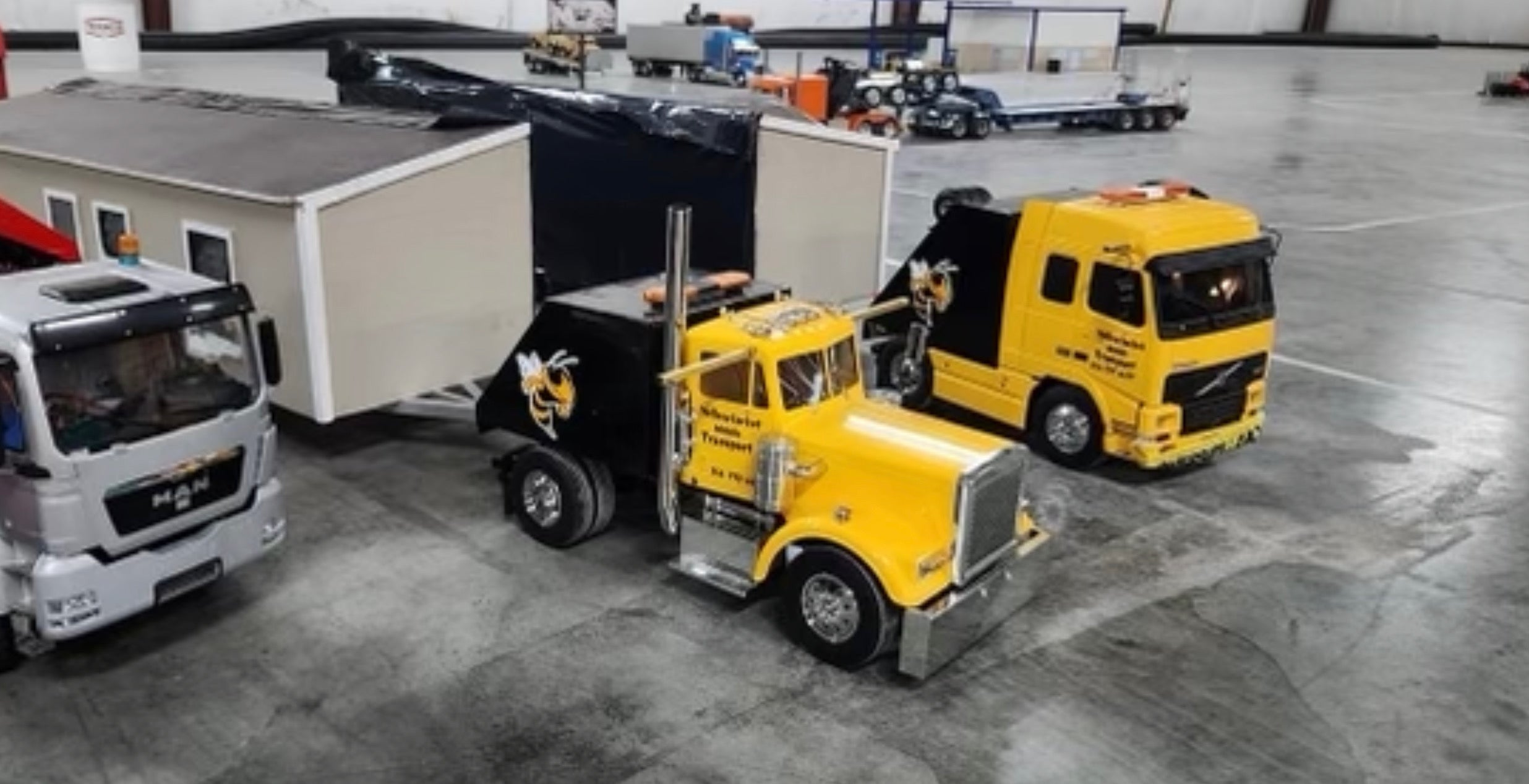 Showcasing Custom Semi by Ron