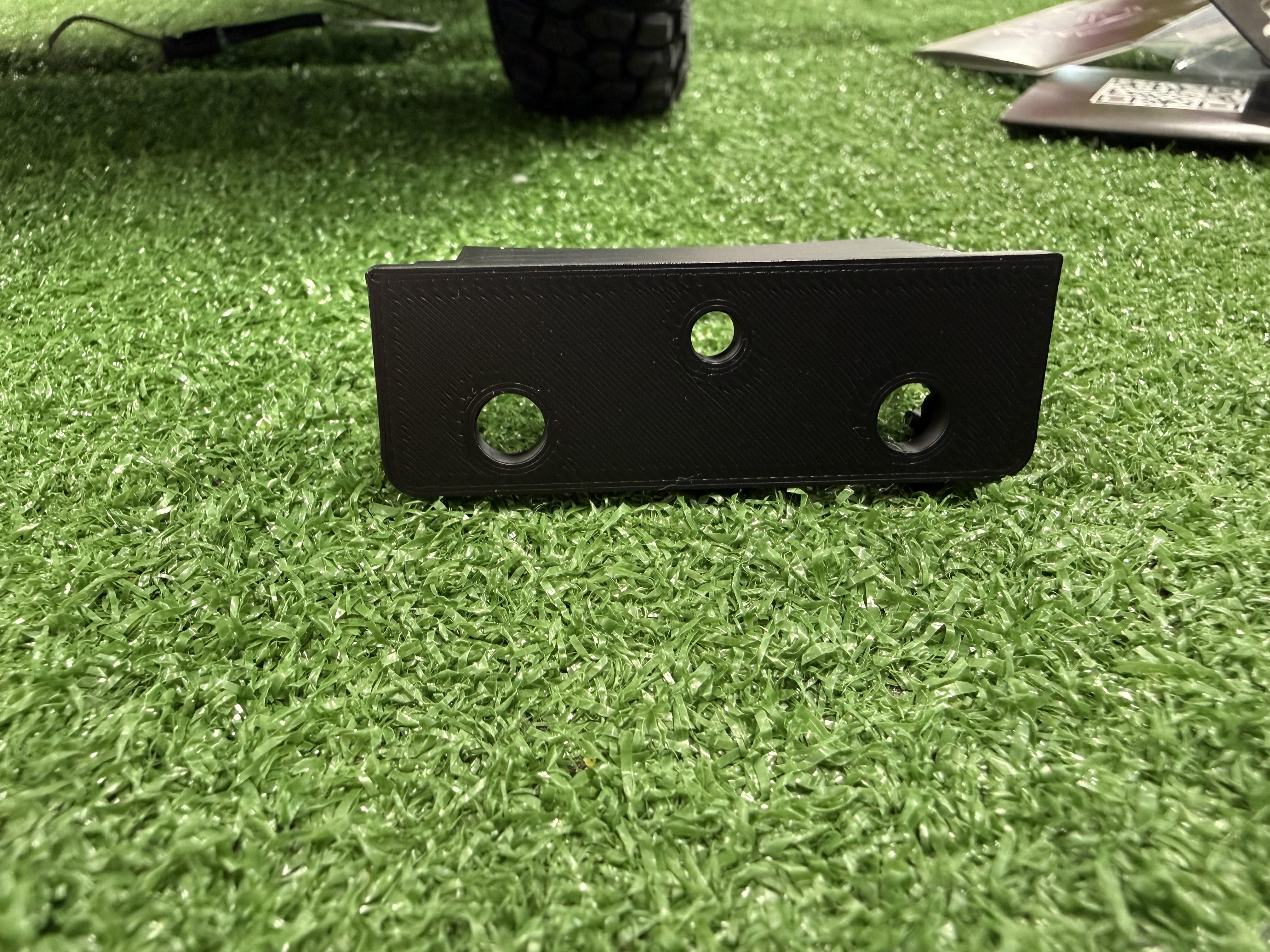 Xfs Rear Plate Rear Center Plate w. 3 Holes (lights and lenses sold separately)